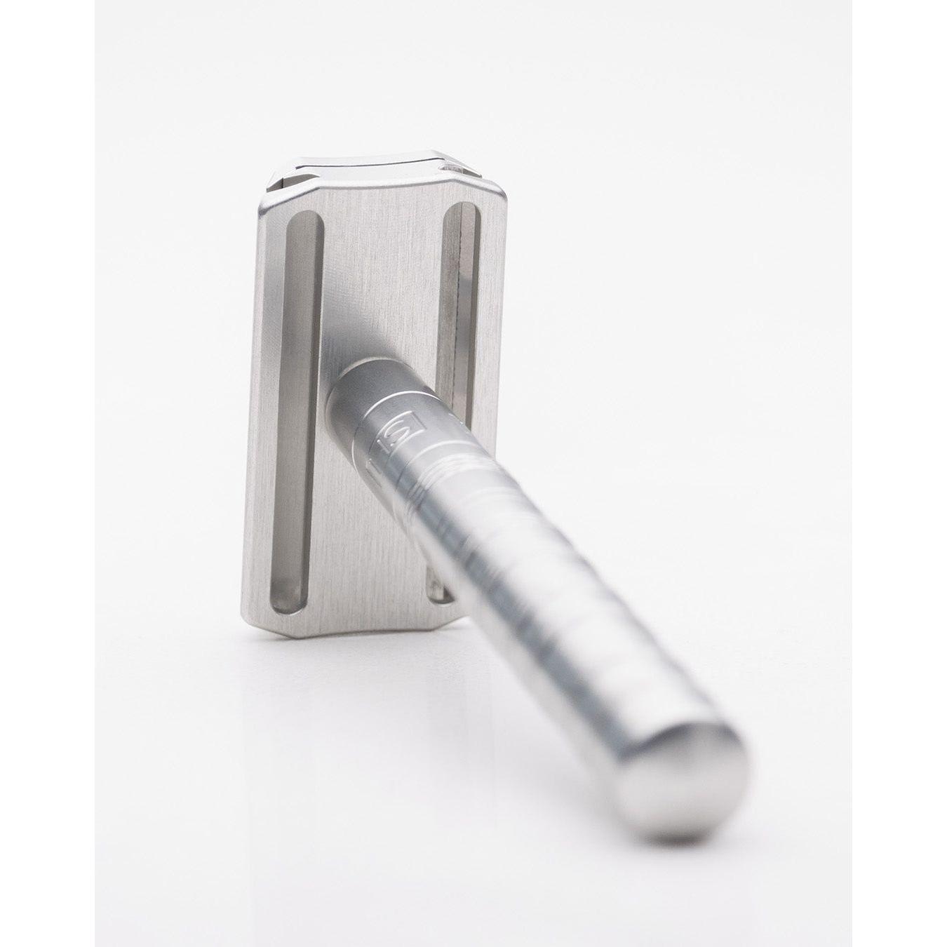Henson Shaving [AL13-V2] Medium Safety Razor by Pasteur Pharmacy