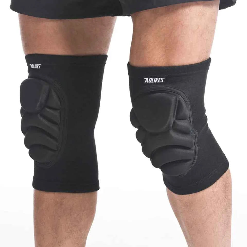 KneeGuard™ Sports Knee Pads – Cushioned Joint Support &amp; Injury Protection
