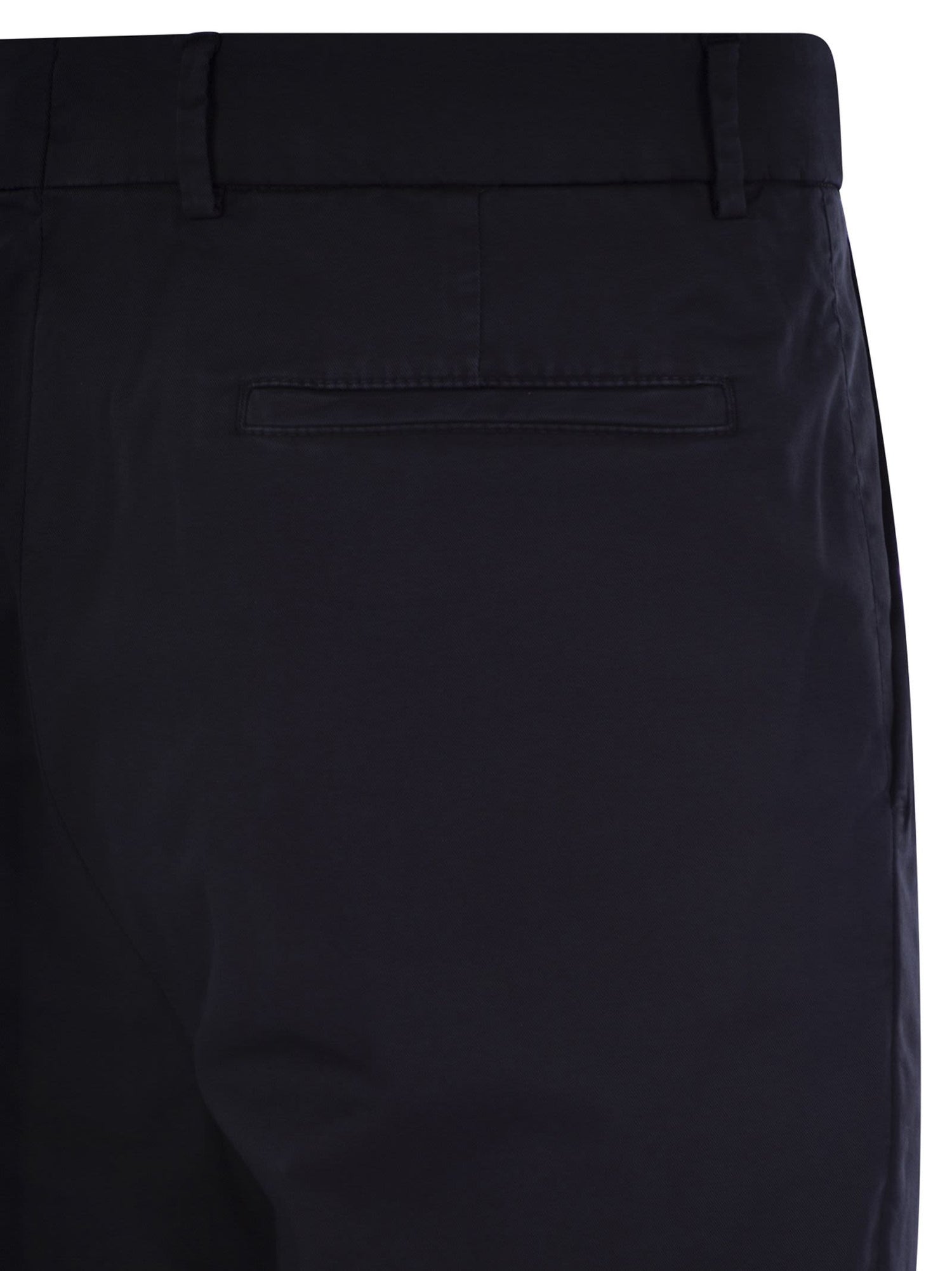 Brunello Cucinelli Men Garment-Dyed Leisure Fit Trousers In American Pima Comfort Cotton With Pleats by Luosophy
