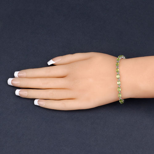 8.61 Carat Genuine Peridot .925 Sterling Silver Bracelet by Bids.com