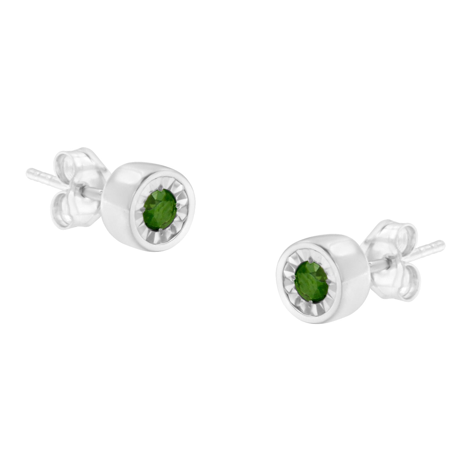 .925 Sterling Silver 1/5 Cttw Round Brilliant-Cut Green Diamond Miracle-Set Stud Earrings (Fancy Color-Enhanced, I1-I2 Clarity) by Bids.com