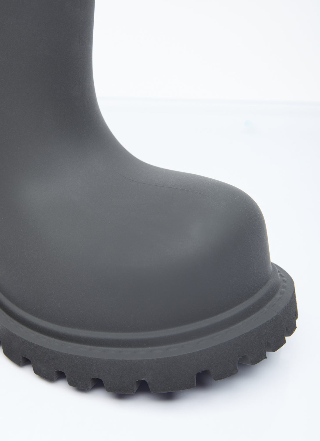Balenciaga Women Boots by Luosophy
