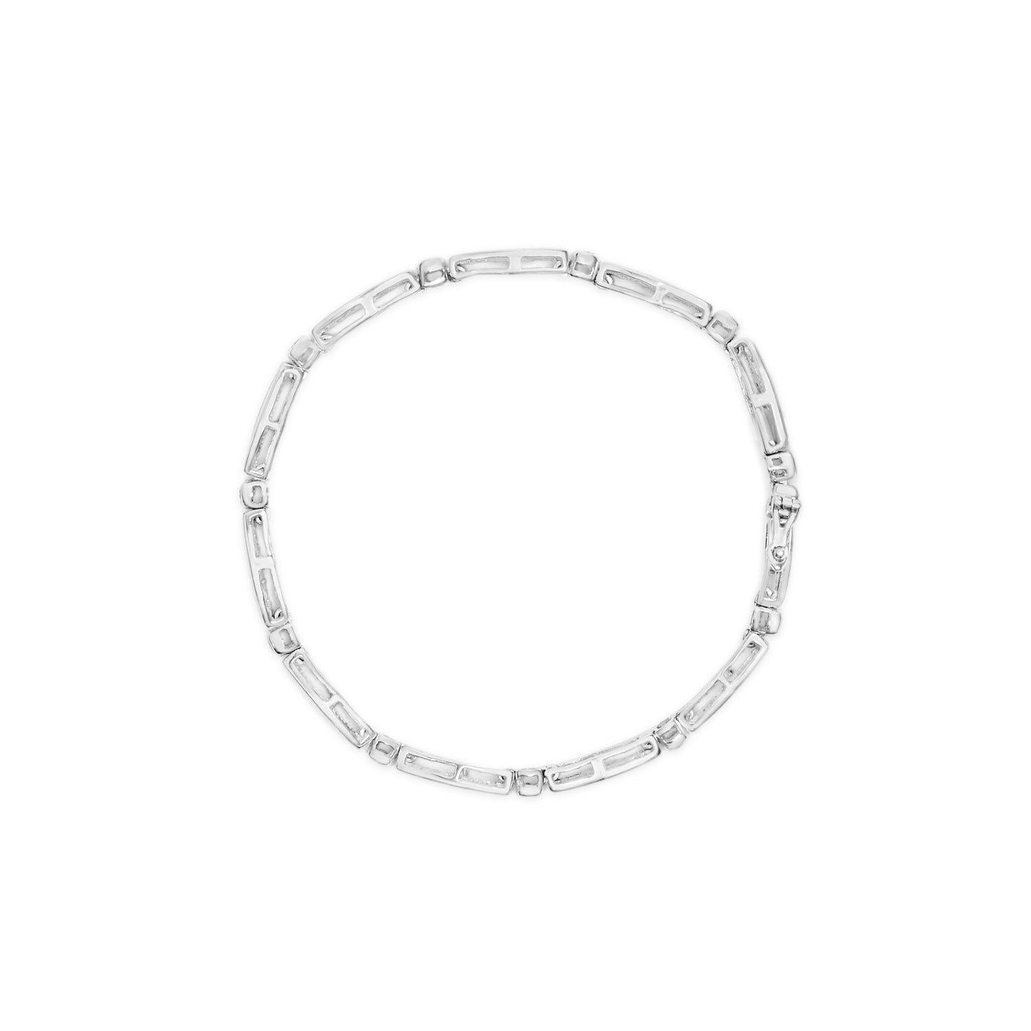 14K White Gold 1-1/2 Cttw Round Brilliant-Cut &amp; Baguette Cut Diamond Bezel and Tapered Link 7" Tennis Bracelet (H-I Color, I1-I2 Clarity) by Bids.com