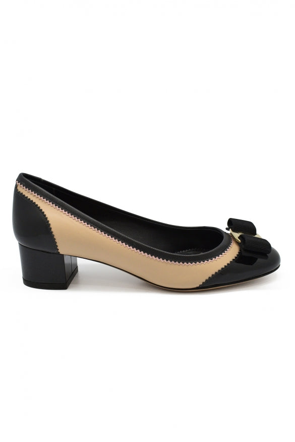Salvatore Ferragamo Women Eva Leathe Pumps by Luosophy