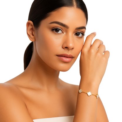 Camila Clover Bracelet – White Mother of Pearl with Gold Finish by Farmacias Savia