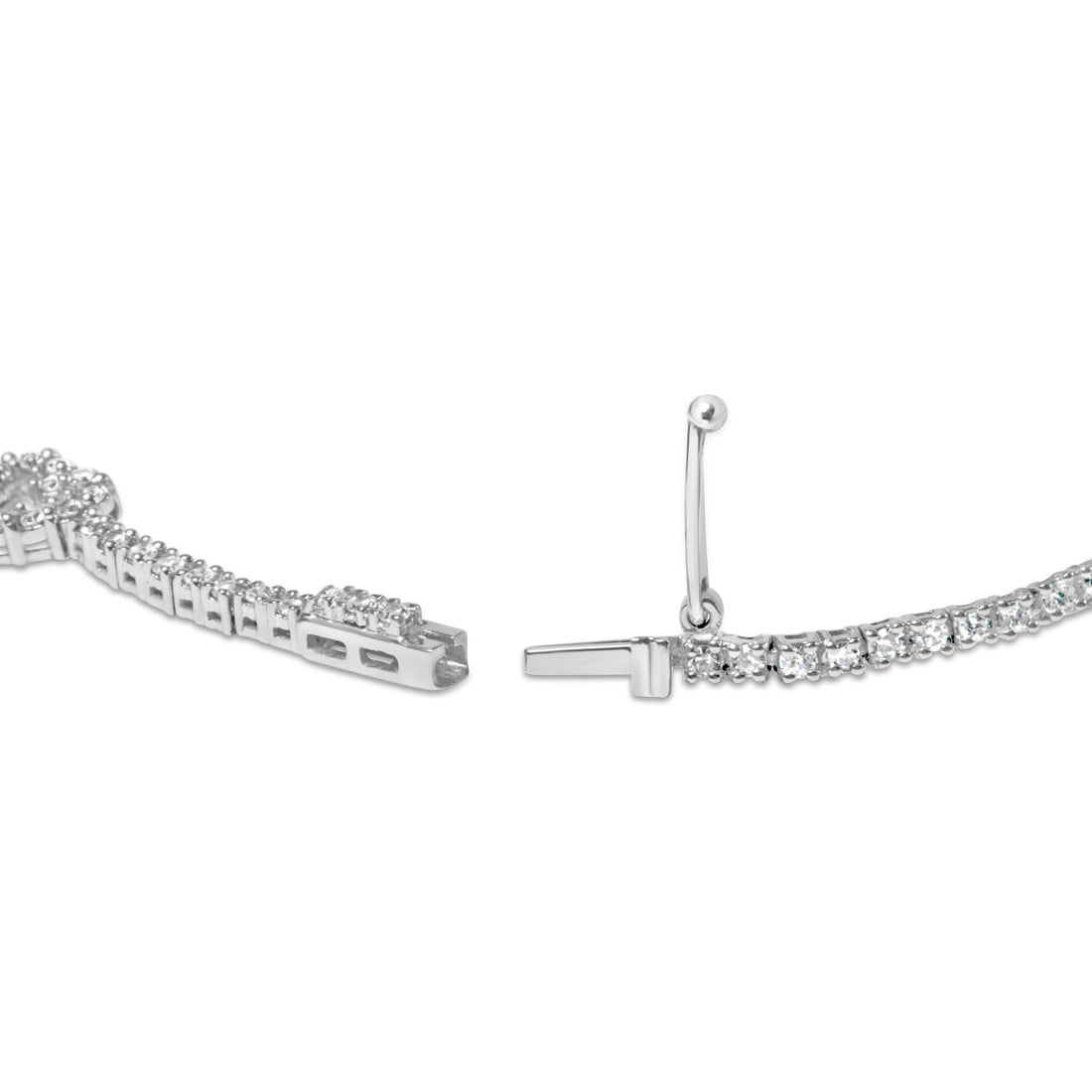 14K White Gold 1 1/2 Cttw Diamond Heart Station Strand Bracelet (H-I Color, I1-I2 Clarity) - 7.5 Inches - DestGlow
