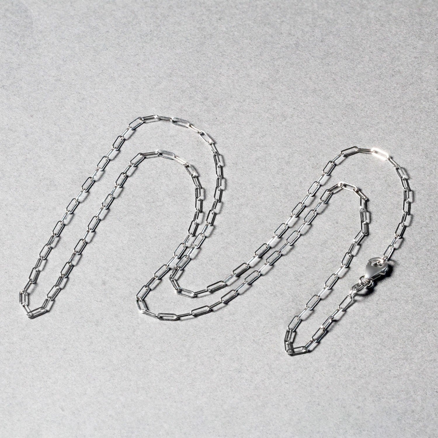 18K White Gold Fine Paperclip Chain (1.50 mm)  DestGlow