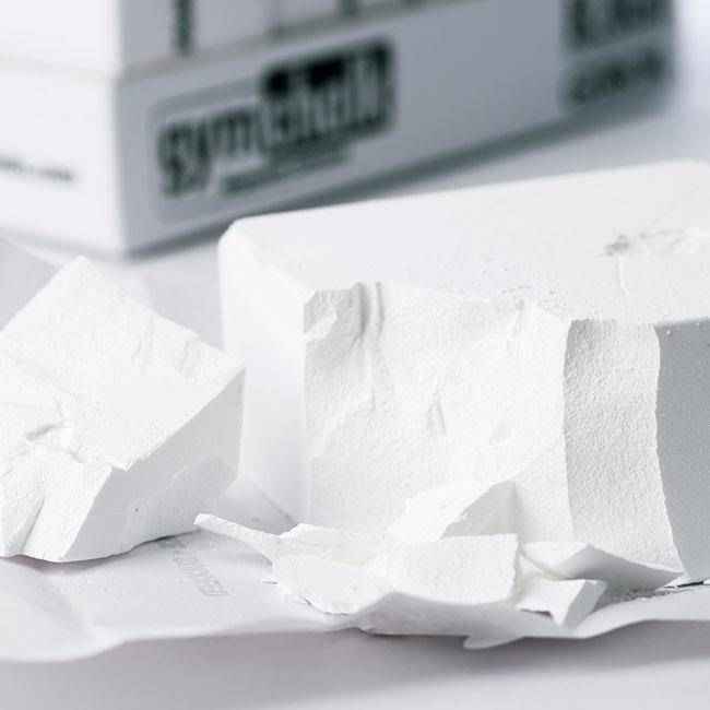 Premium Magnesium Block Chalk – Lab‑tested. Rugged. Ready for real workouts.