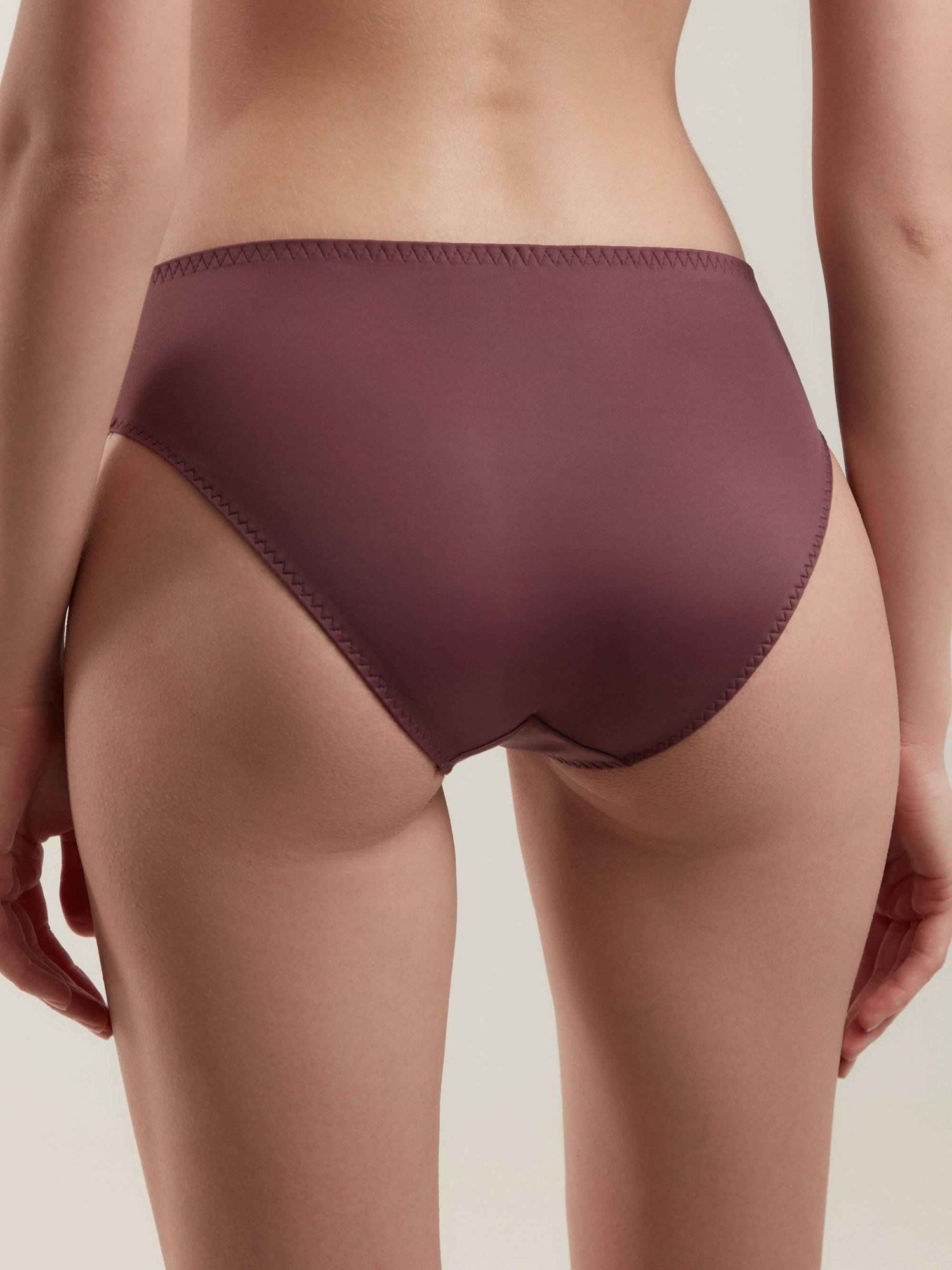 Panties Conte Aura RP3080 - Slip With a Mid-Rise Waistline