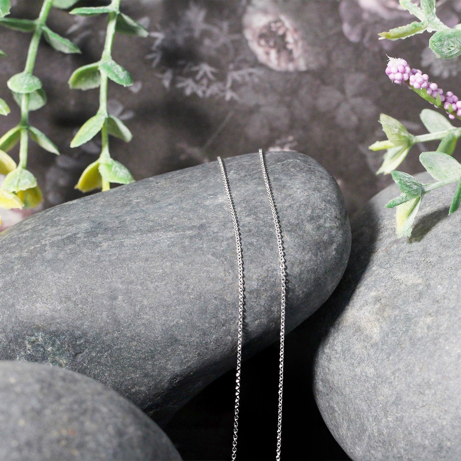 14k White Gold Oval Cable Link Chain 0.6mm  DestGlow