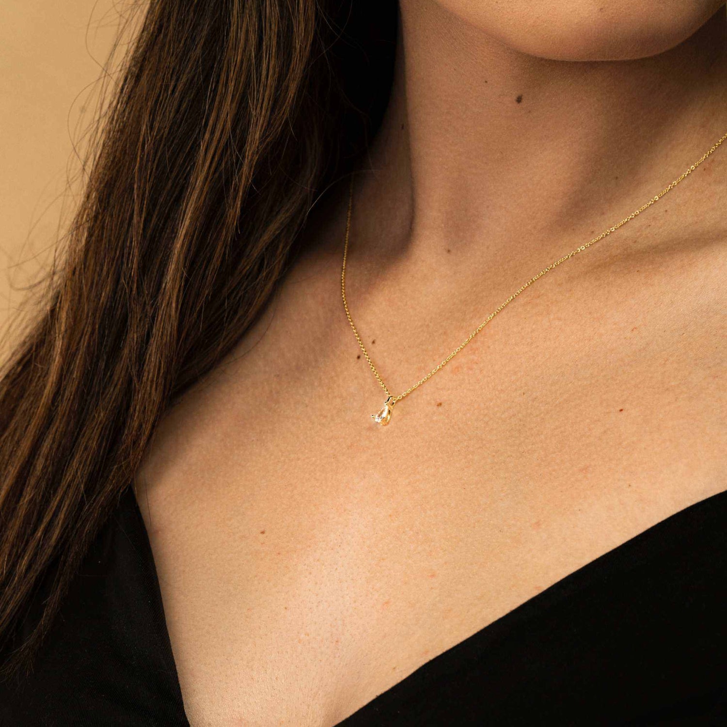 Delight Teardrop Necklace - DestGlow