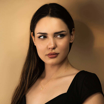 Delight Teardrop Necklace - DestGlow