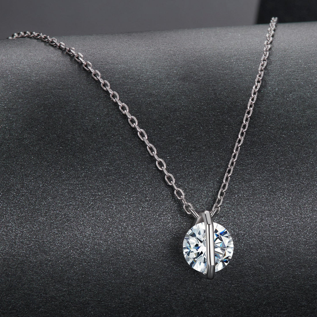 925 Sterling Silver 0.65 Carat Genuine Moissanite Necklace for Women  DestGlow