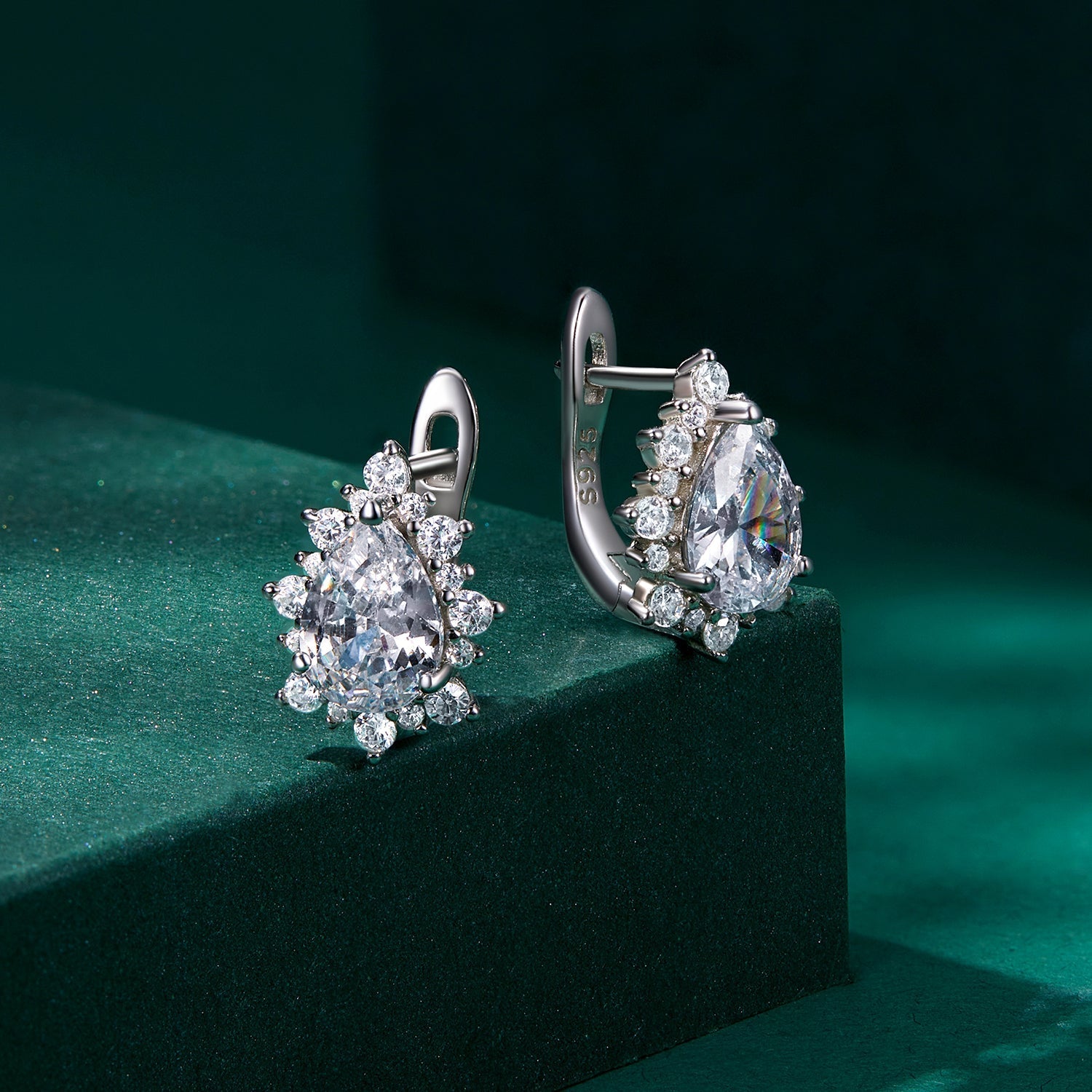 925 Sterling Silver Platinum Plated CZ Pavé Setting Earrings  DestGlow