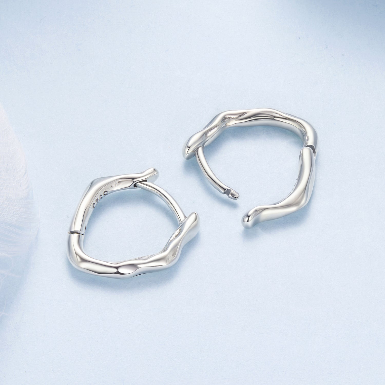 925 Sterling Silver Earrings with Oxidized Finish - 1.4x0.2cm for Women  DestGlow