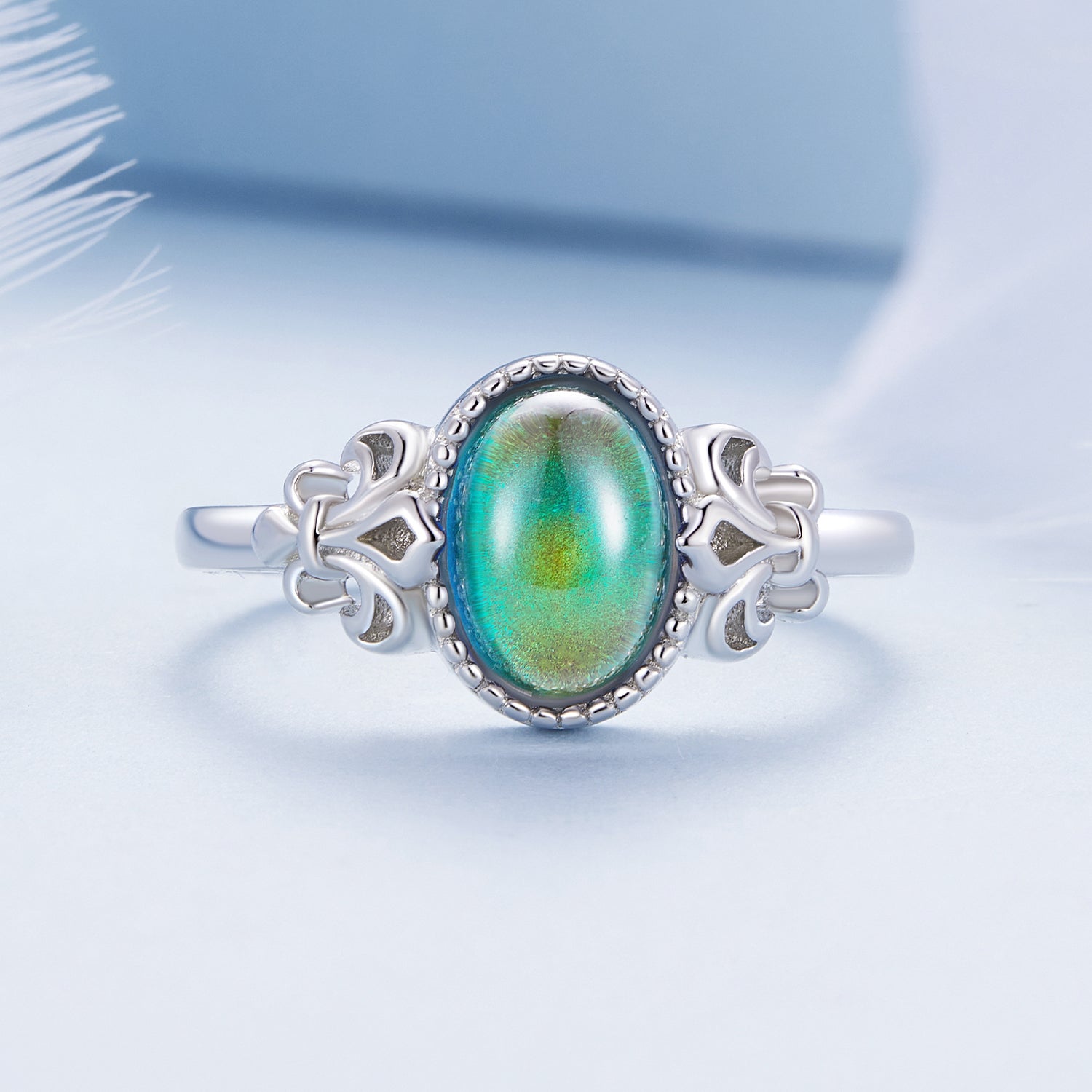 925 Sterling Silver Ring 1.7mm Size 6.0 with Transparent Glass for Women by Bids.com