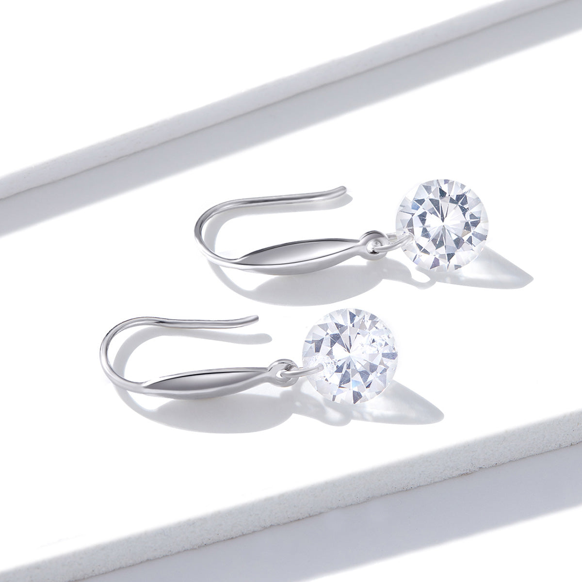 S925 Sterling Silver Earrings 2.6x0.8cm Plated Platinum with Pavé Setting CZ for Women  DestGlow