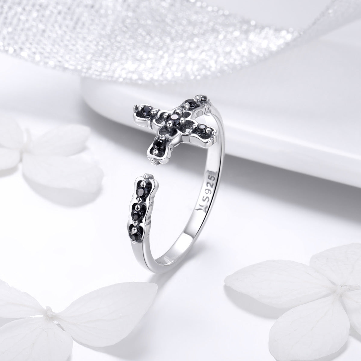 925 Sterling Silver 0.2cm Width Ring  DestGlow