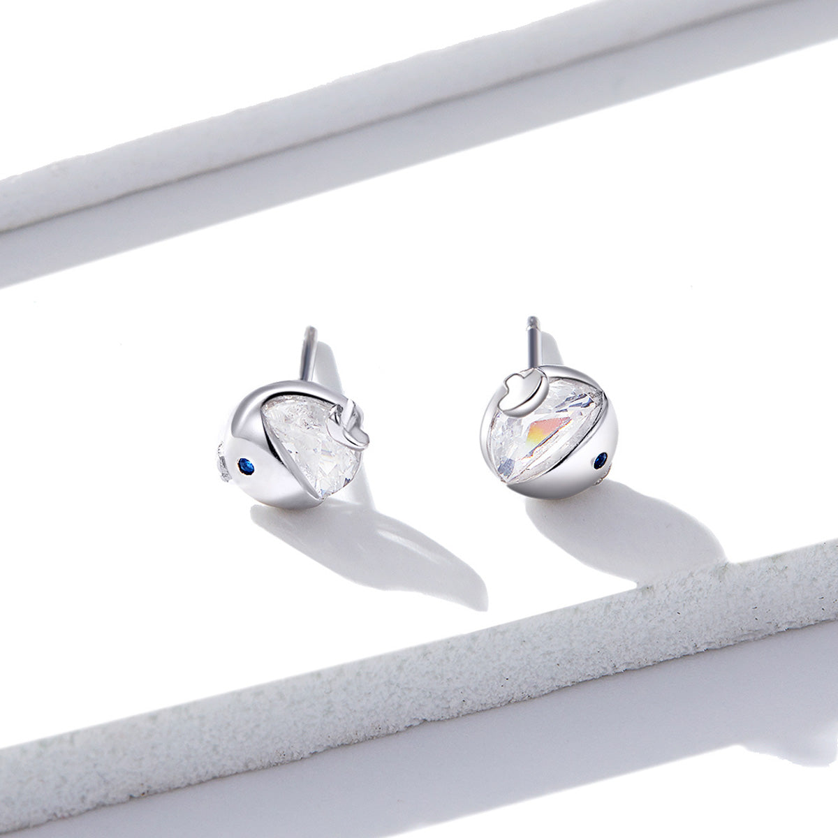 925 Sterling Silver Earrings with Pavé Setting CZ, Size 0.6*0.7cm, for Women  DestGlow