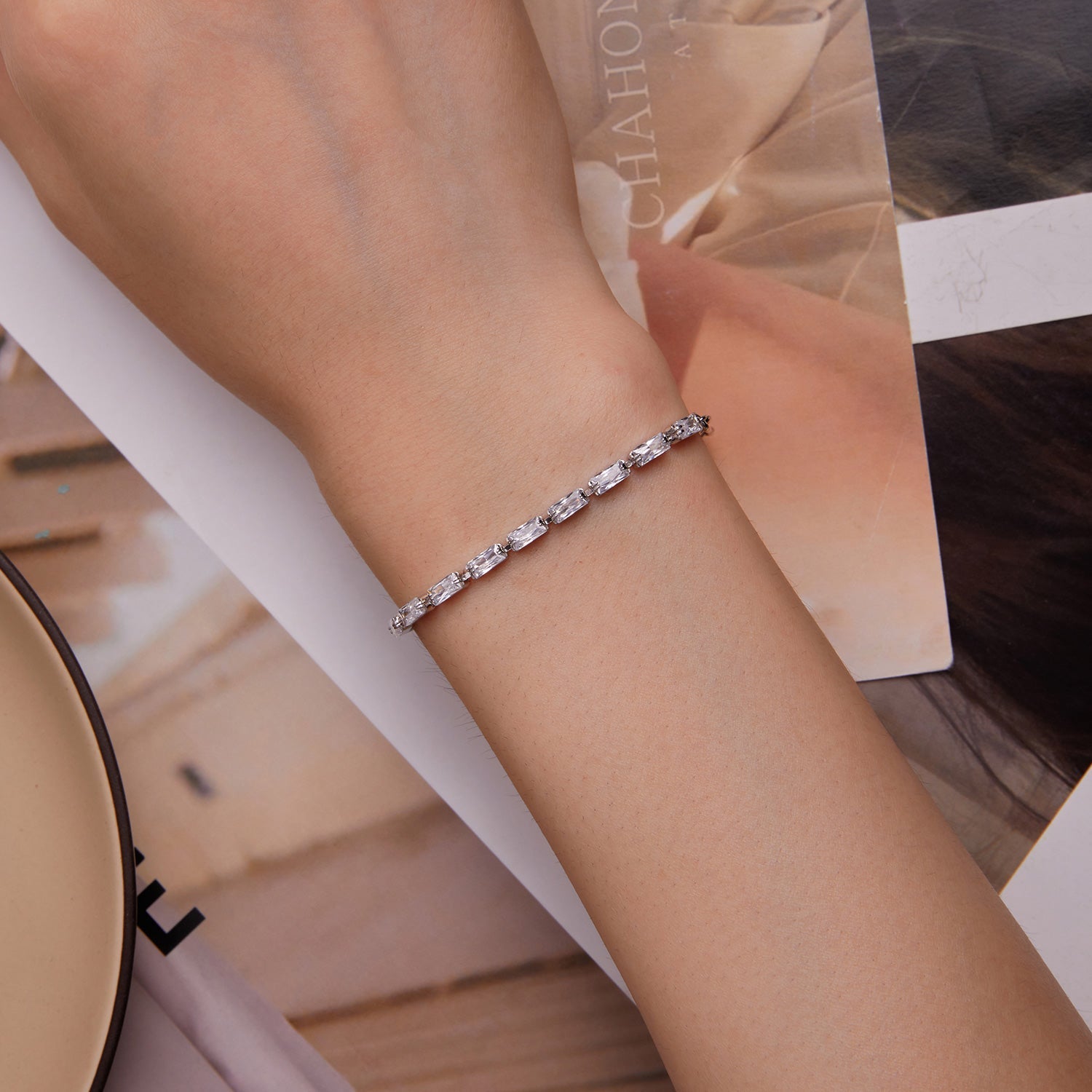 925 Sterling Silver Pavé Setting CZ Bracelet with Platinum Plating, Adjustable 14.5+3cm, for Women  DestGlow