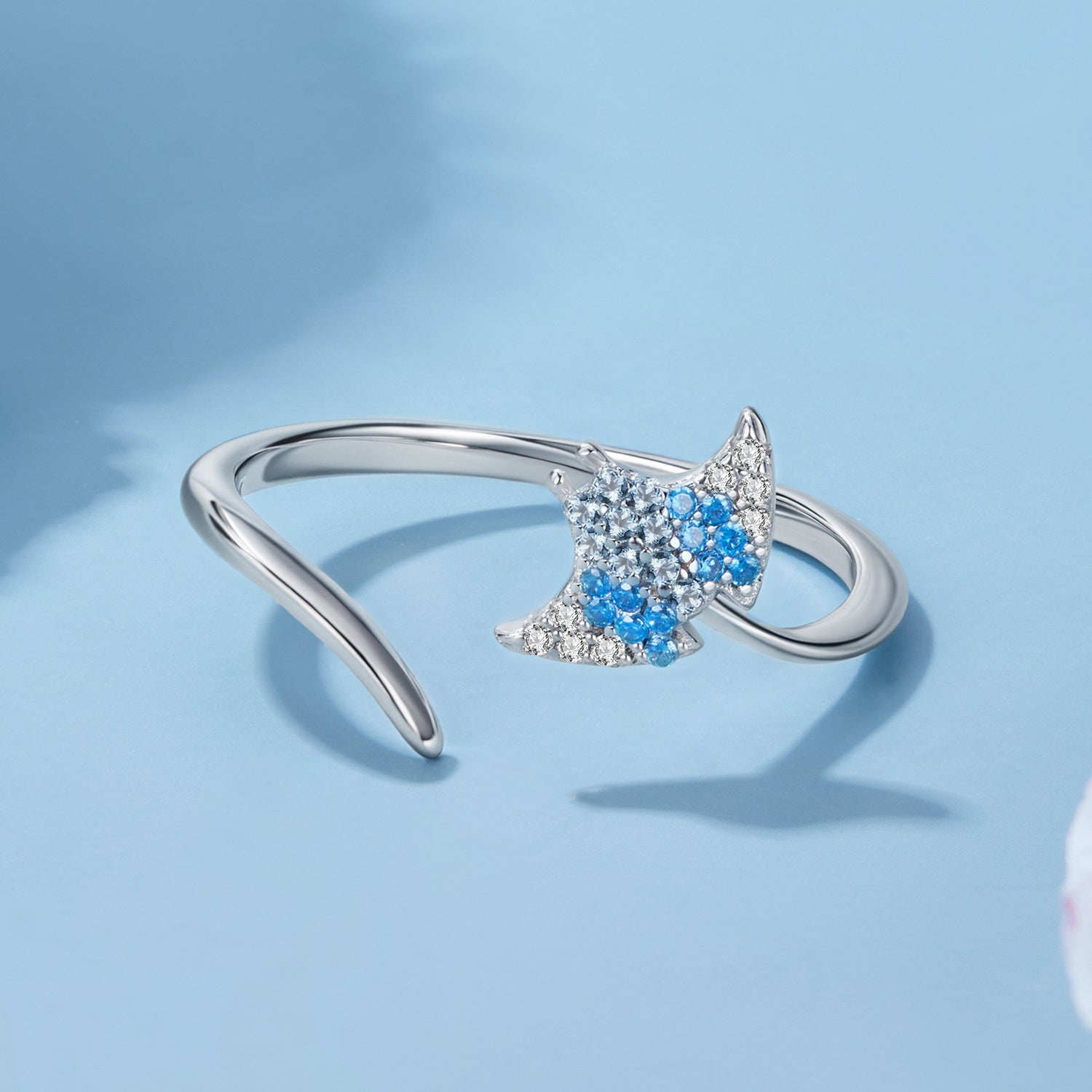 925 Sterling Silver Manta Ray Ring with Pavé Setting CZ for Women  DestGlow