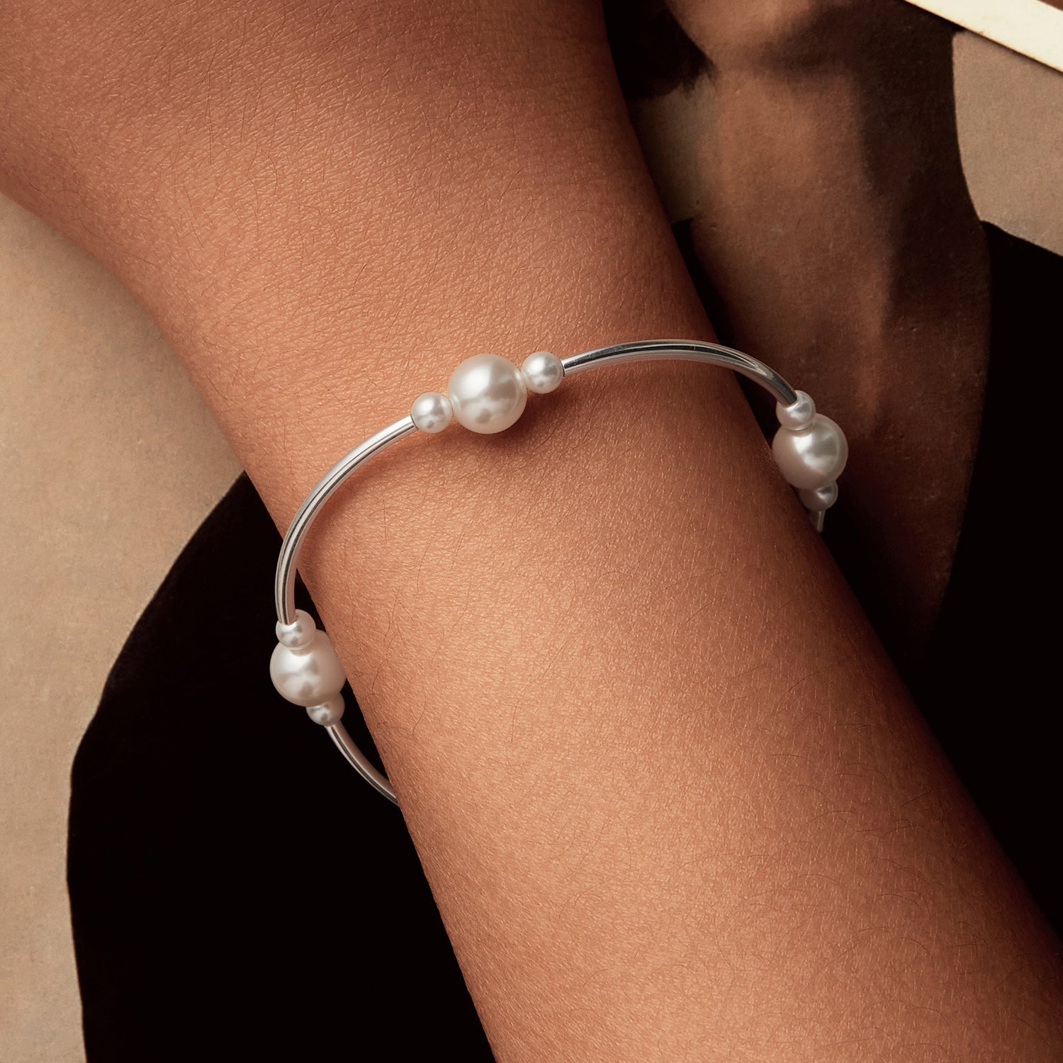 925 Sterling Silver Shell Pearl Stretchable Bracelet for Women  DestGlow