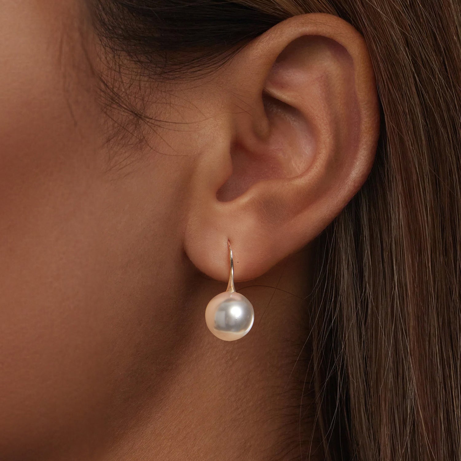 925 Sterling Silver Earrings with Quality Shell Pearl  DestGlow