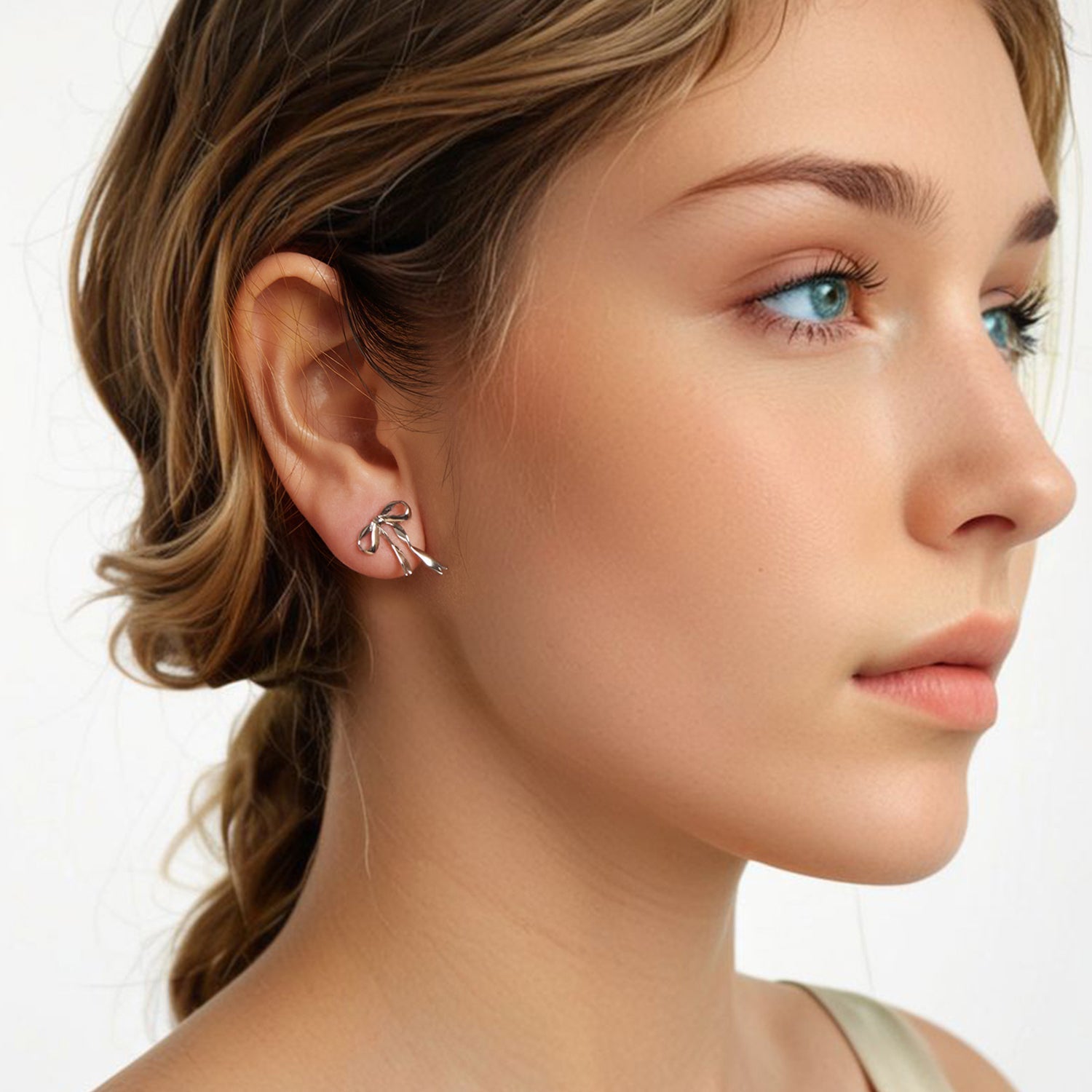 925 Sterling Silver Earrings with White Gold Plating - 1.8x1.3cm for Women  DestGlow