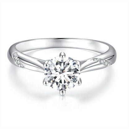 925 Sterling Silver Moissanite &amp; Zircon Ring Size 5