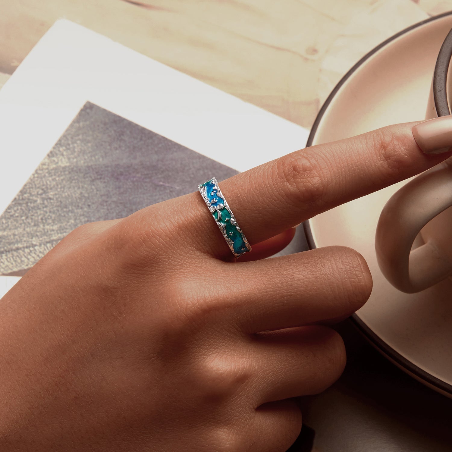 925 Sterling Silver Enamel White Gold Plated 5mm Ring  DestGlow