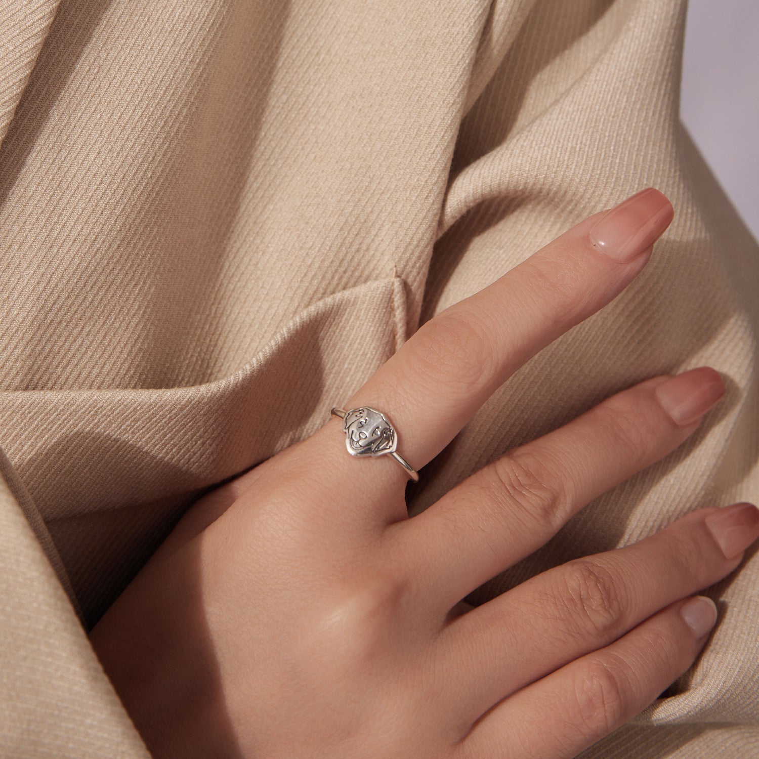925 Sterling Silver Oxidized Silver Stylish Ring  DestGlow