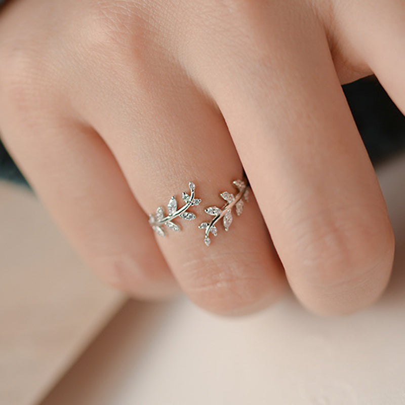 925 Sterling Silver Pavé Setting CZ Ring  DestGlow