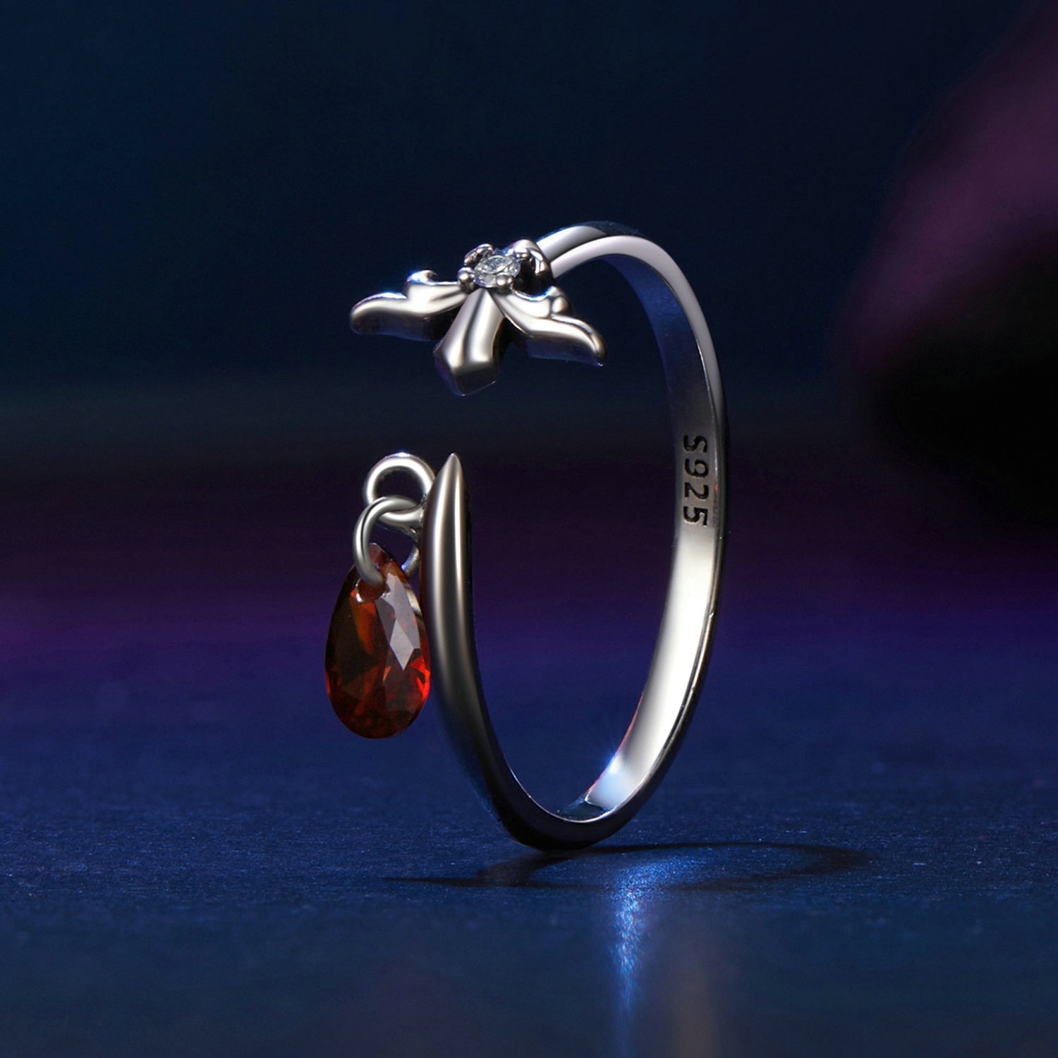 925 Sterling Silver Ring with 0.6 Carat CZ for Women  DestGlow