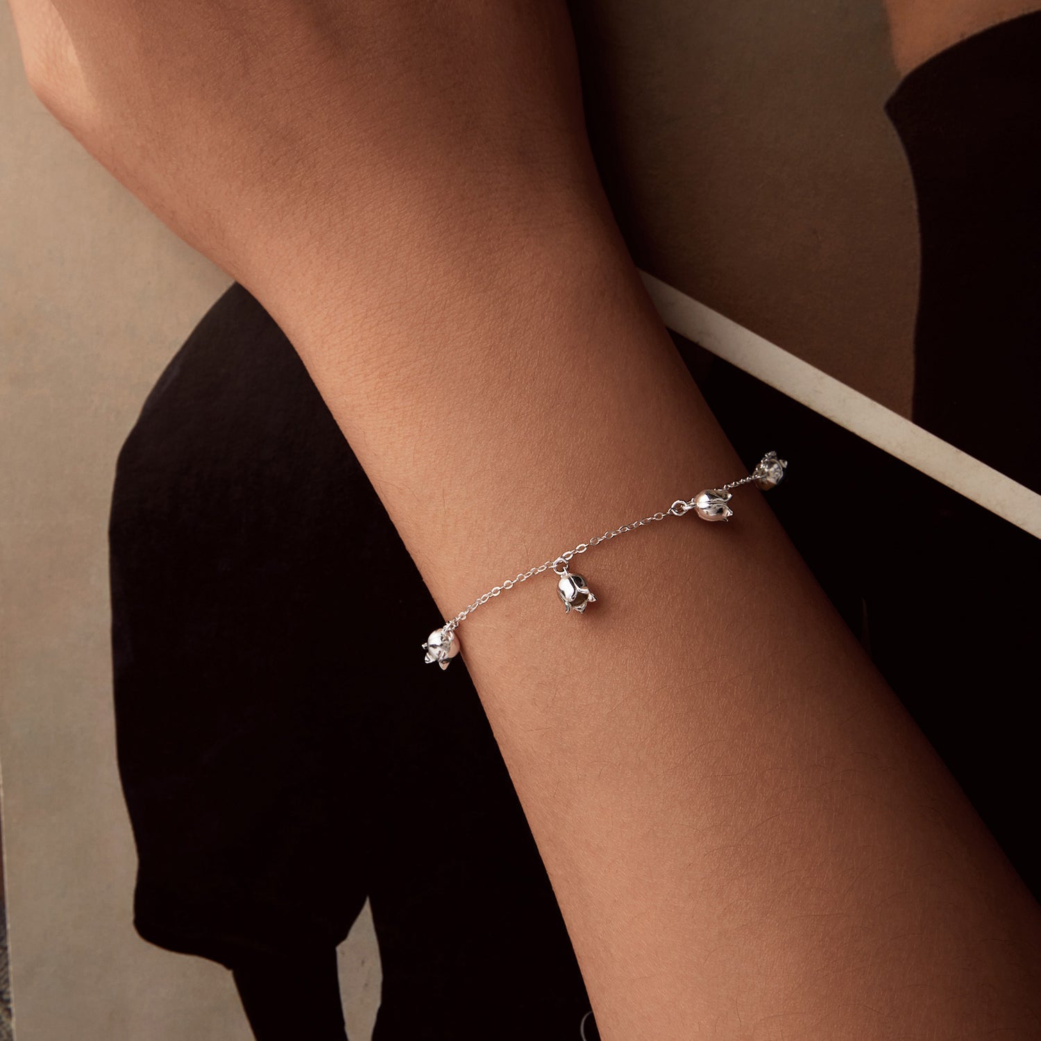 925 Sterling Silver Plated White Gold 12x41mm Pendant Bracelet  DestGlow