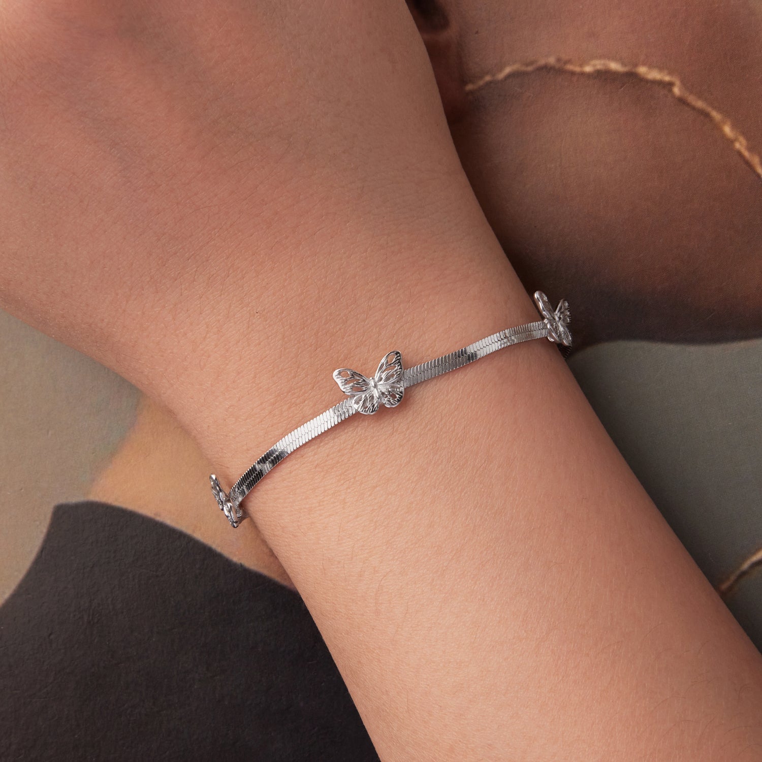 925 Sterling Silver Plated White Gold Adjustable Bracelet for Women  DestGlow