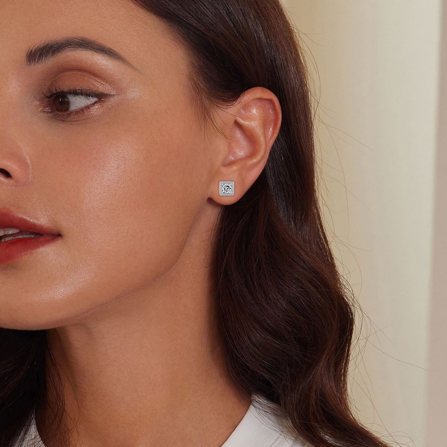 925 Sterling Silver Earrings with Pavé Setting CZ and Platinum Plating.  DestGlow