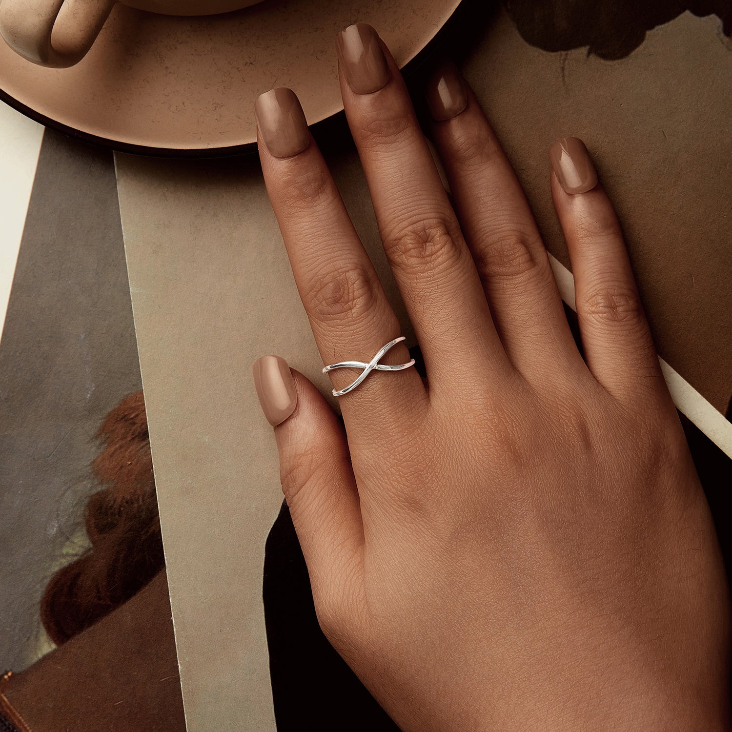 925 Sterling Silver Oxidized 0.7cm Ring for Women  DestGlow