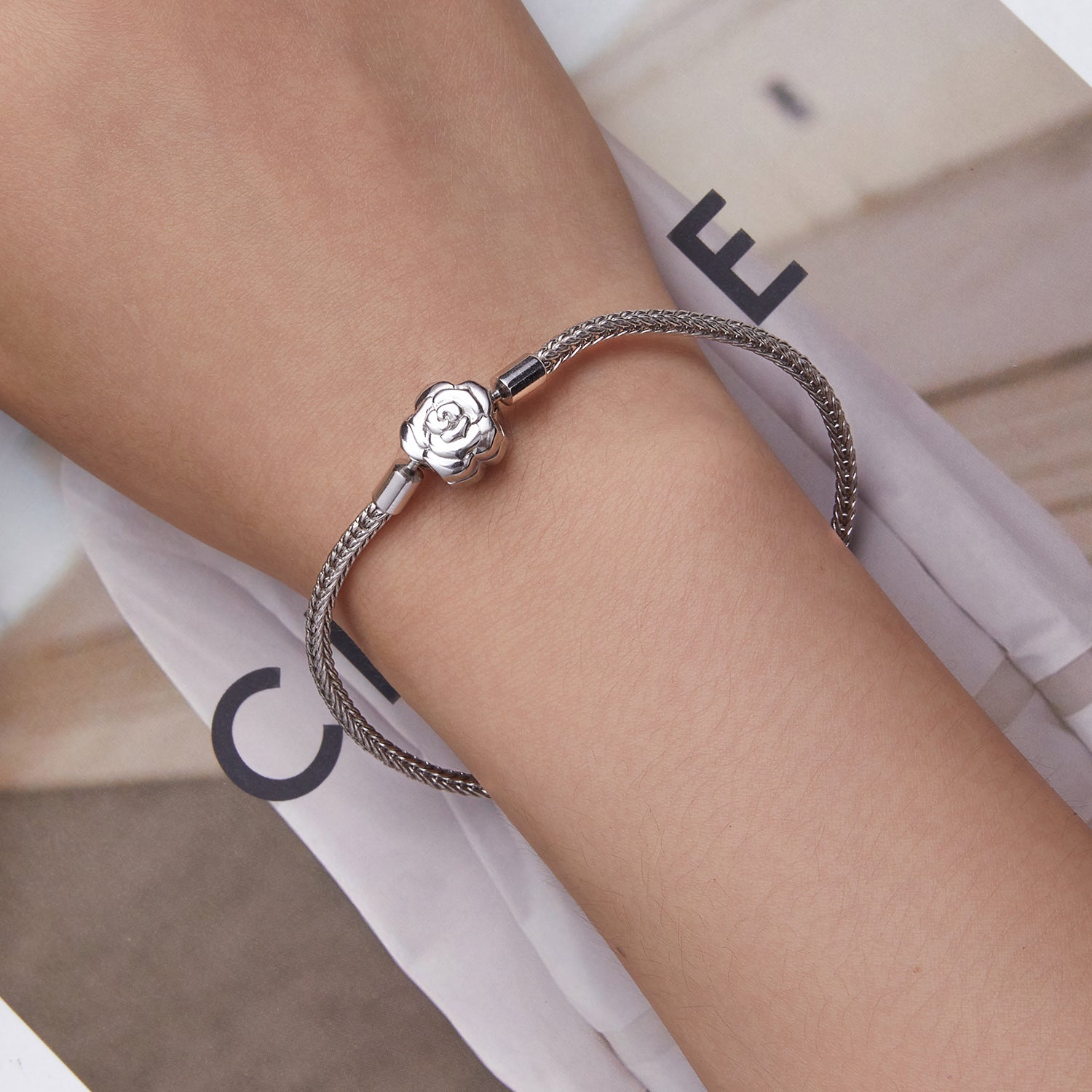925 Sterling Silver Bracelet with Pavé Setting CZ, 17cm for Women  DestGlow
