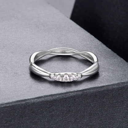 925 Sterling Silver Moissanite Ring with 0.15-0.2cm Gems for Women - Size 6  DestGlow