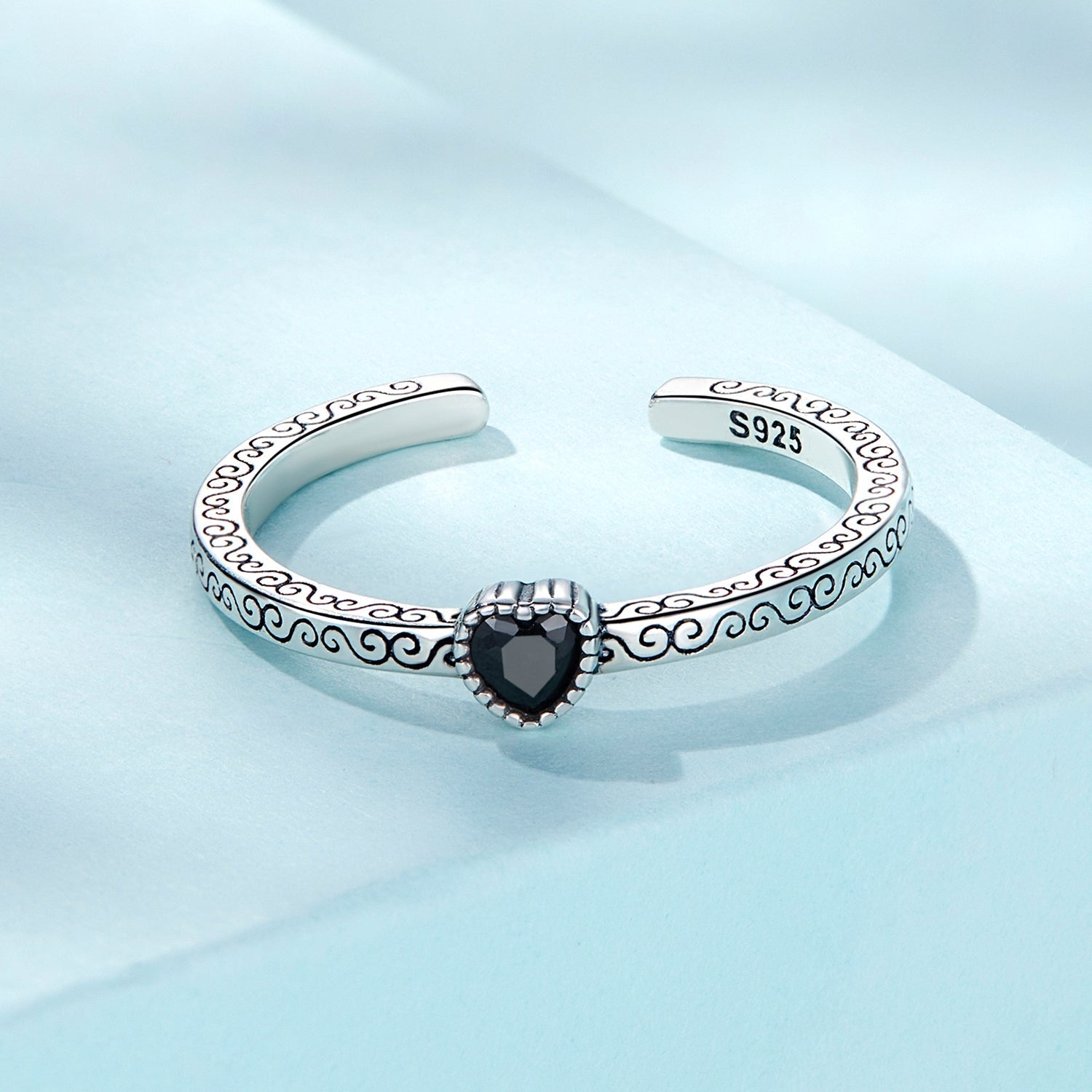 925 Sterling Silver Oxidized CZ Pavé Ring for Women  DestGlow