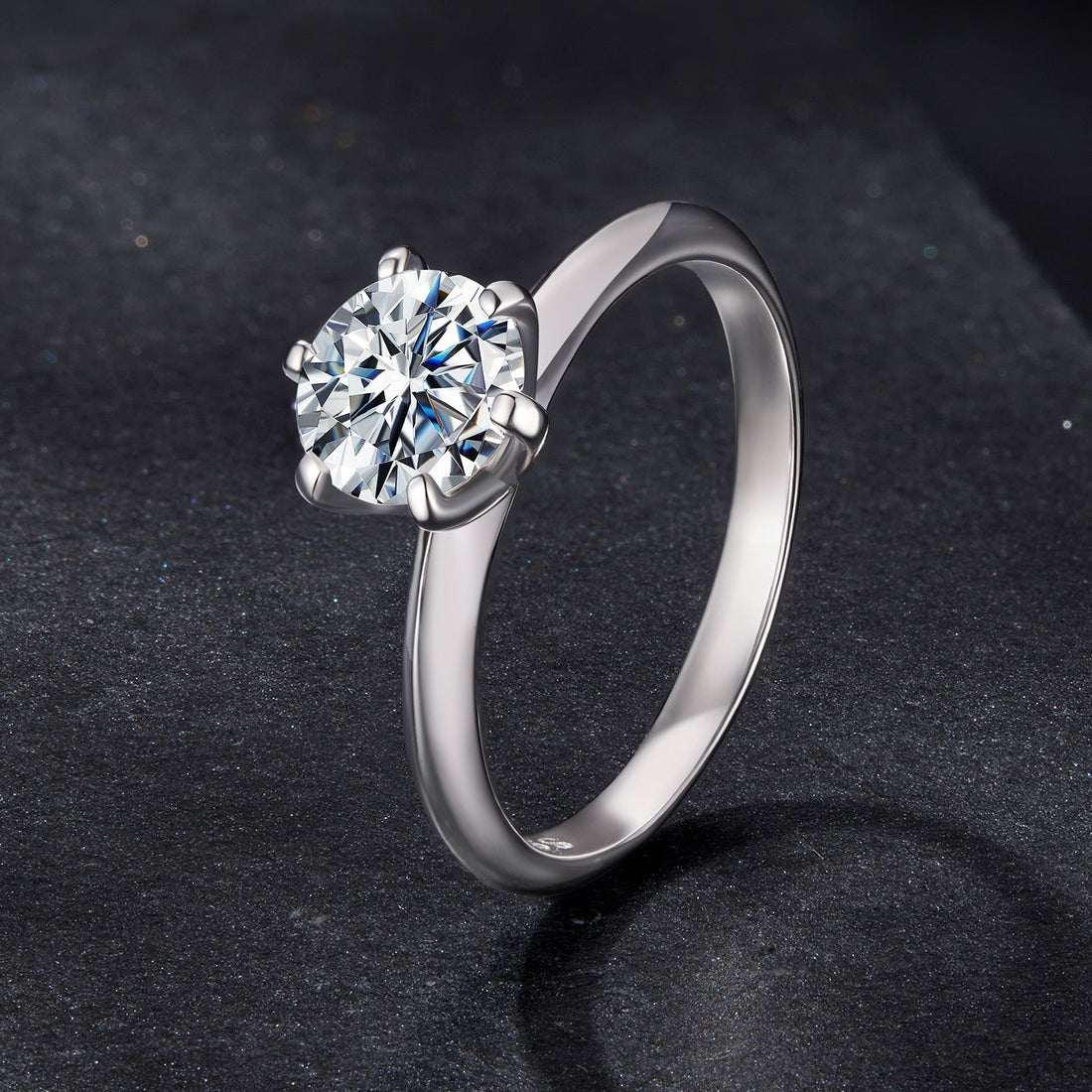 925 Sterling Silver Moissanite 1 Carat Ring Size 6  DestGlow