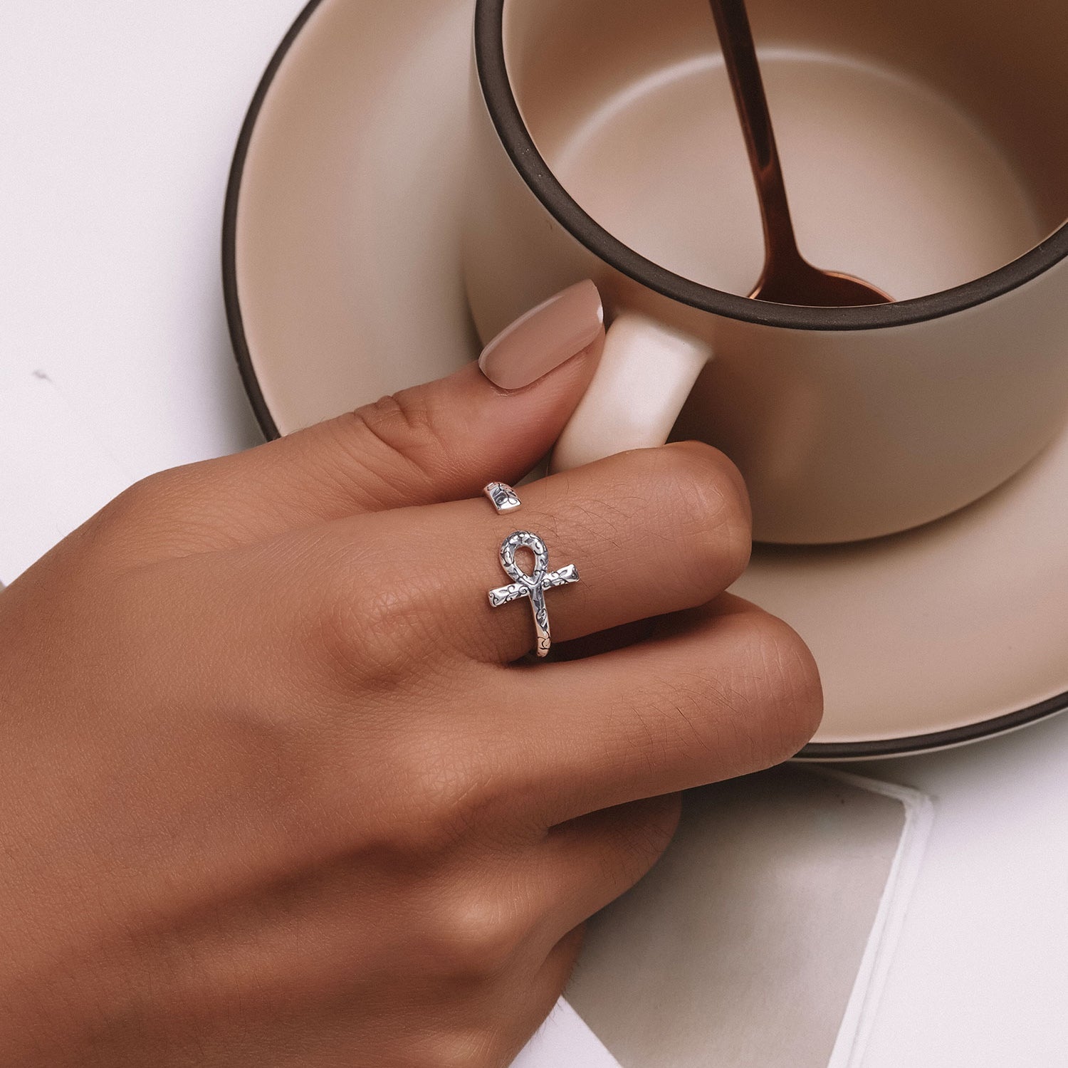 925 Sterling Silver Oxidized 2.2mm Ring for Women  DestGlow