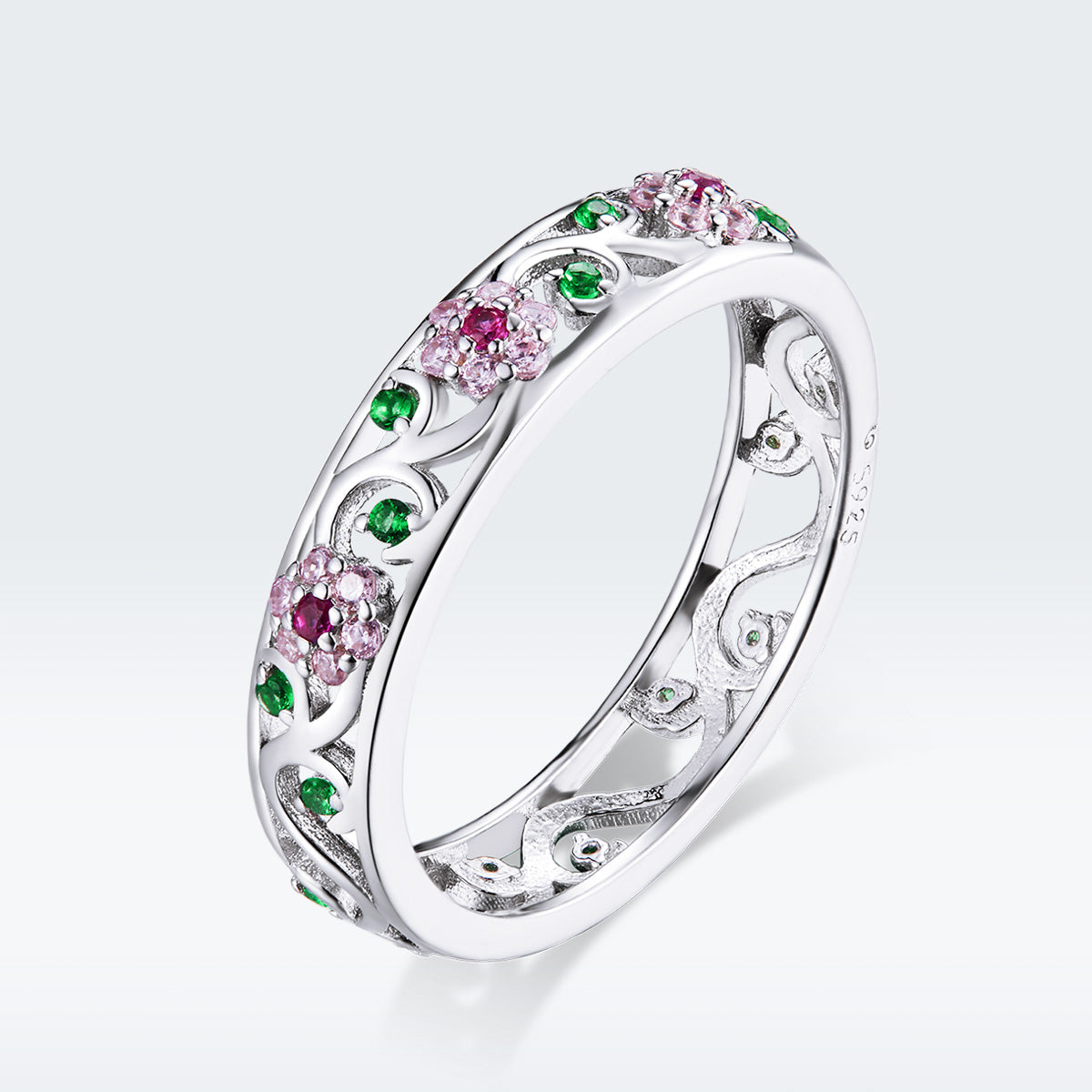 925 Sterling Silver Ring with Pavé Setting CZ - Size 6.0 by Bids.com