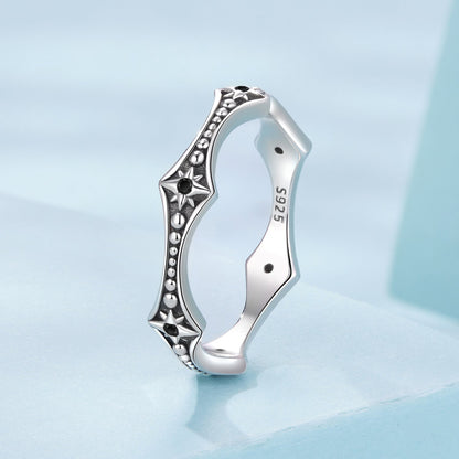 925 Sterling Silver Ring with Pavé Setting CZ, Size 6.0  DestGlow