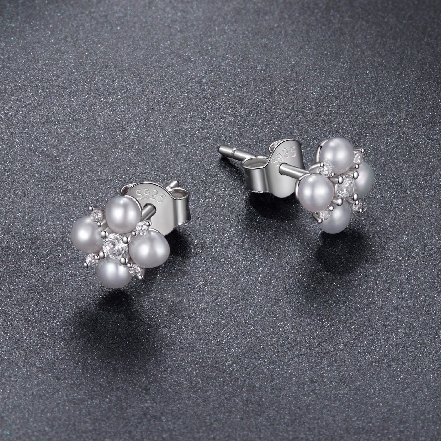 925 Sterling Silver 0.05ct Moissanite &amp; Freshwater Pearl Earrings for Women