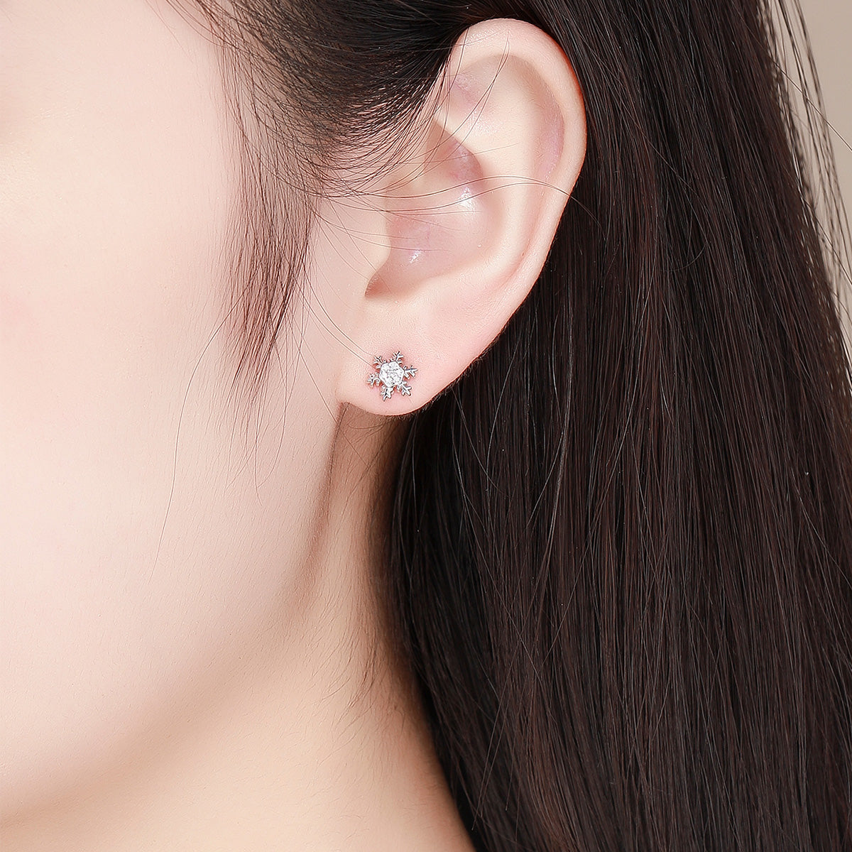 S925 Sterling Silver Earrings with CZ in Pavé Setting - 0.8*0.8cm for Women  DestGlow