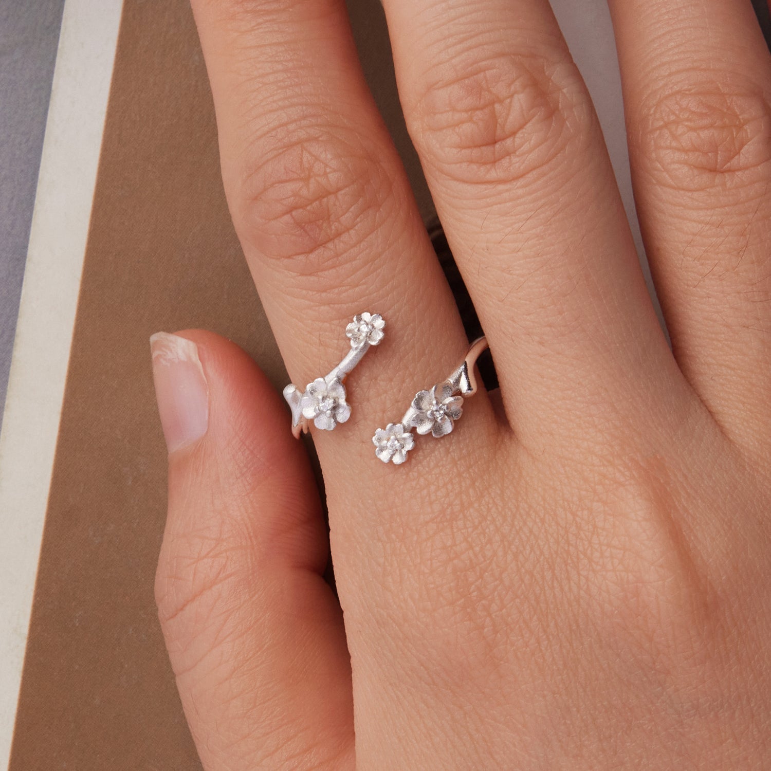 925 Sterling Silver Plated White Gold Ring for Women  DestGlow