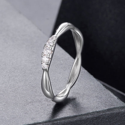 925 Sterling Silver Moissanite Ring with 0.15-0.2cm Gems for Women - Size 6  DestGlow