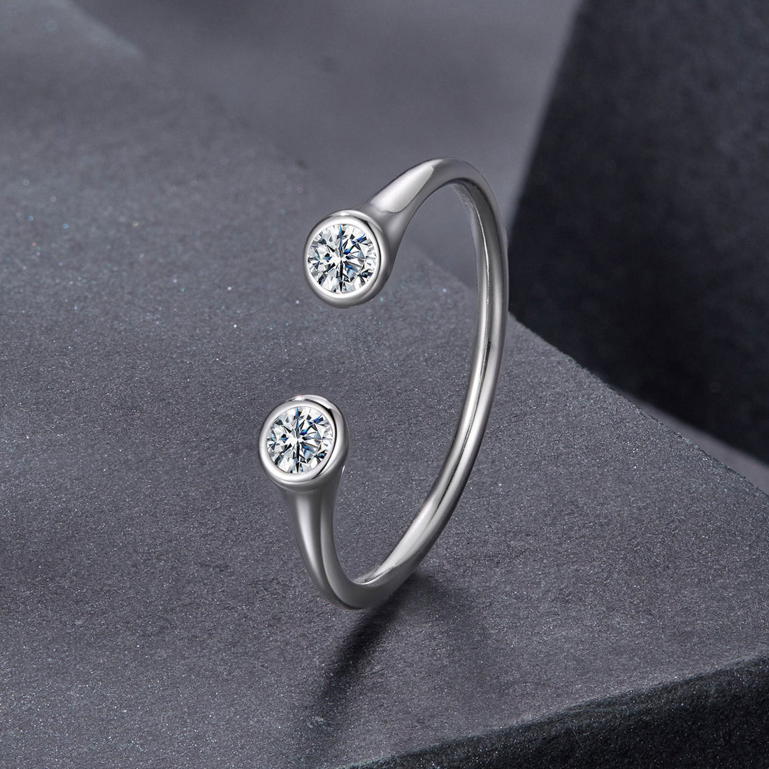925 Sterling Silver Moissanite Ring Size E  DestGlow
