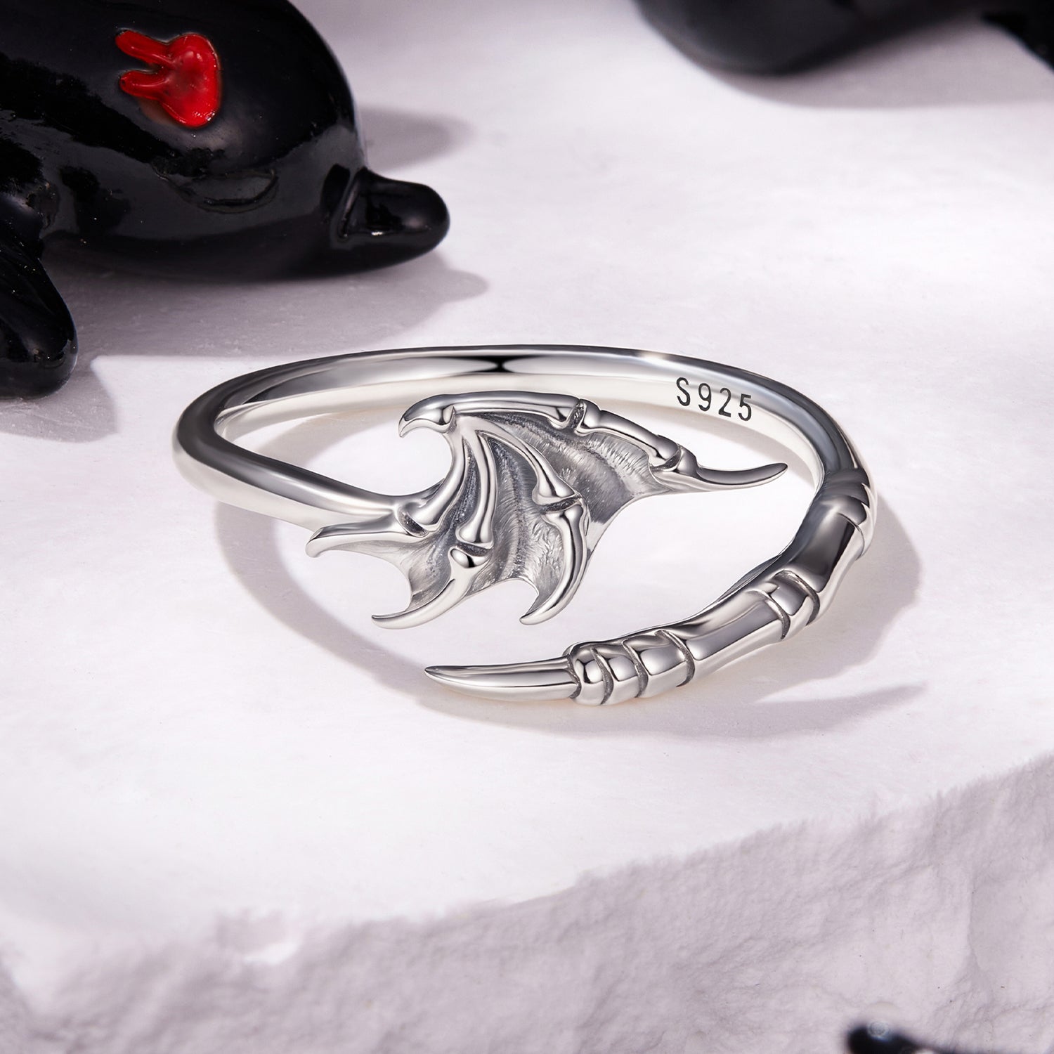 925 Sterling Silver Oxidized Silver 0.7cm Swing Rings for Women  DestGlow